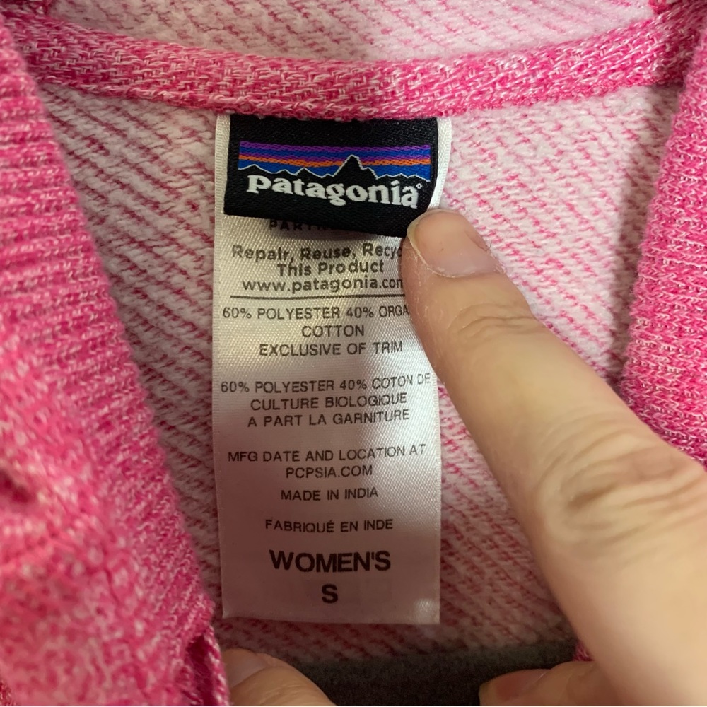 Patagonia Women’s Heathered Pink Zip Up Hoodie - Picture 10 of 12